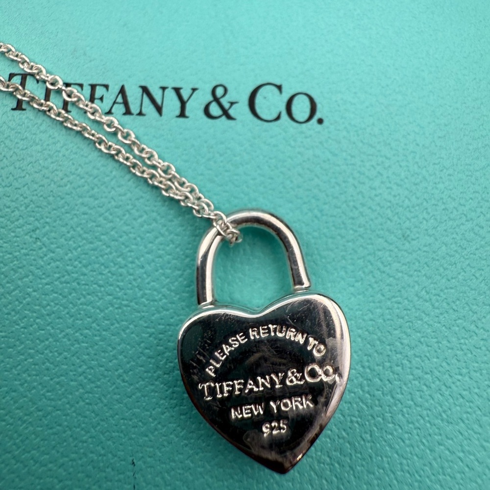 Tiffany & Co. Return to Tiffany Heart Lock Pendant Necklace Sterling Silver 16” - Picture 5 of 9